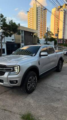 FORD RANGER 3.0 V6 TURBO DIESEL CD XLT 4X4 AUTOMÁTICO FORD RANGER 3.0 V6 TURBO DIESEL CD XLT 4X4 AUTOMÁTICO